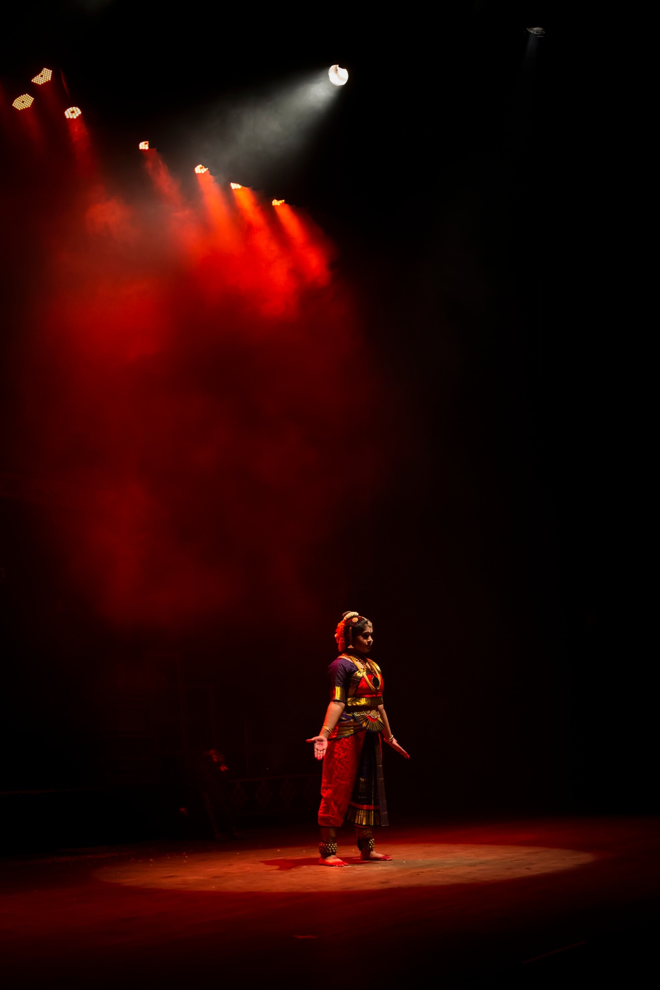 Aishwarya performing Bharatanatyam.